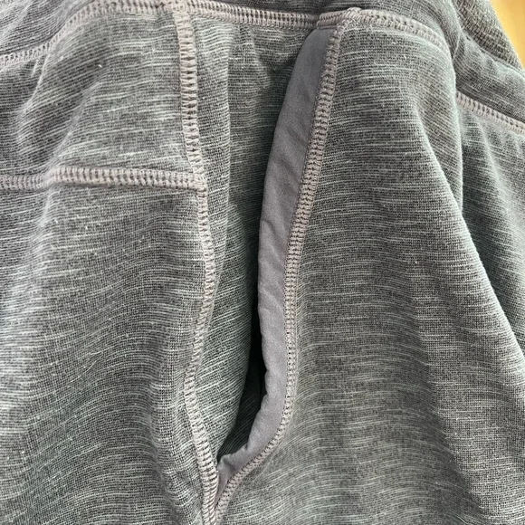 Athleta Downplay Sweat Shorts Gray Size Small XL - Picture 4 of 6